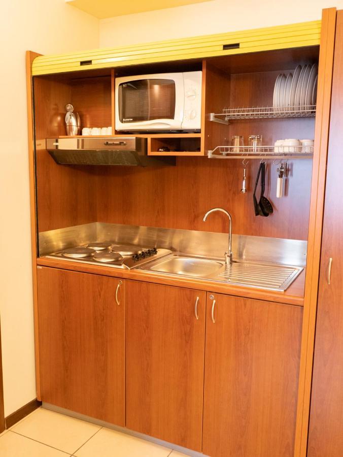 Hotel Residence White Palace Cento  Ngoại thất bức ảnh